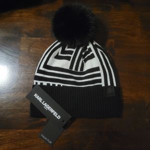 NWT Karl Lagerfeld Art Deco Pom Beanie